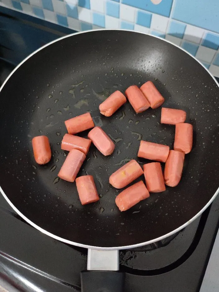 Step 1 Corndog Roti Tawar