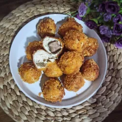 Bola Tahu Crispy Isi Sosis