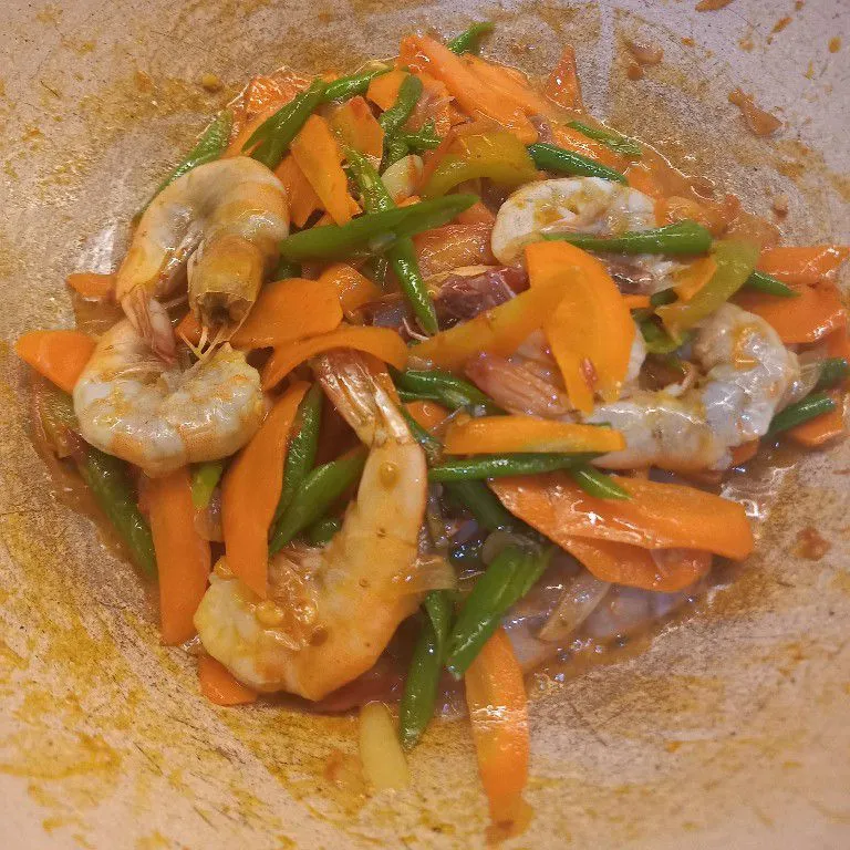Step 5 Tumis Buncis dan Udang