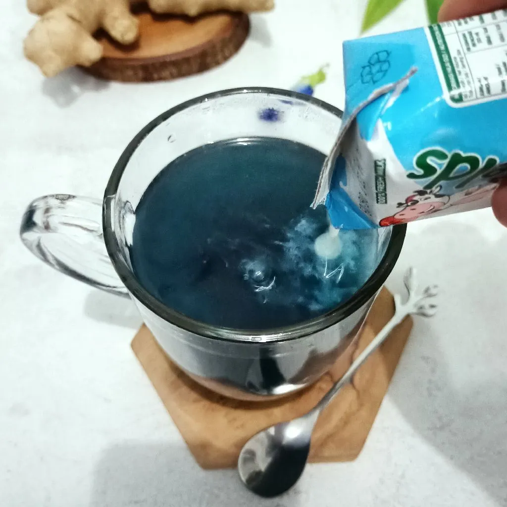 Step 7 Wedang Jahe Susu Telang