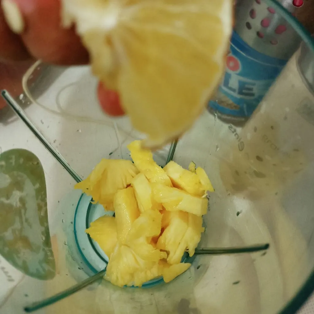 Step 3 Ice Smoothie Pineapple