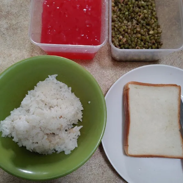 Setelah semua bahan selesai di masak, lanjut untuk membuat angsle yang enak.