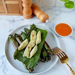 Otak Otak Tenggiri Saus Pedas
