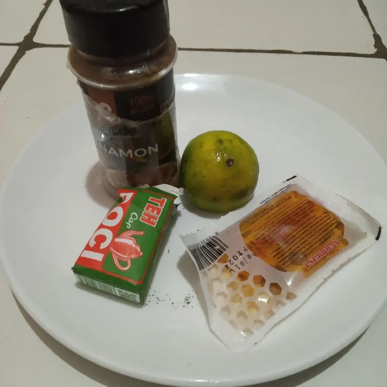 Step 1 Teh Jahe Kayu Manis Madu