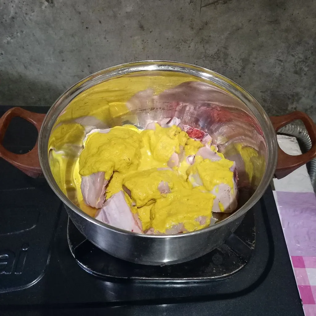 Step 2 Ayam Ungkep Frozen