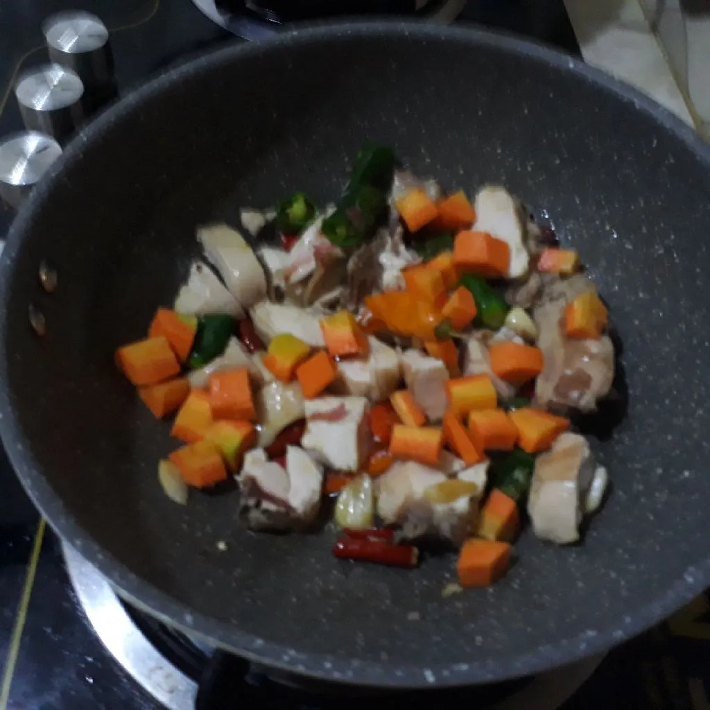 Step 3 Asem- Asem Ayam Kacang Panjang