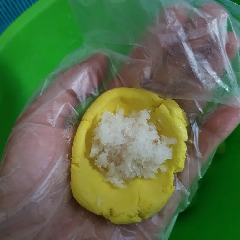 Step 4 Putri Mandi