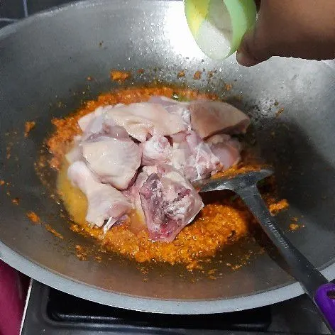 Step 3 OPOR MANUK KHAS NTB
