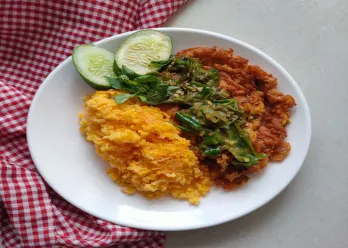 Telur Goreng Geprek