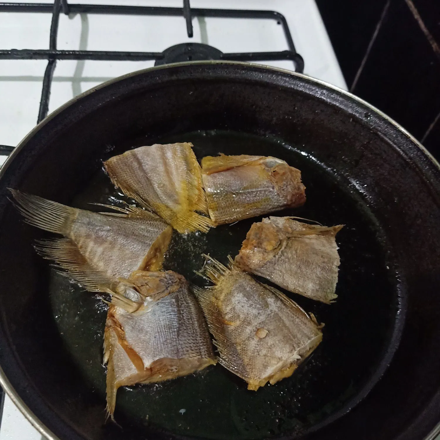 Step 2 Oseng Asin Sepat Terasi Kemangi
