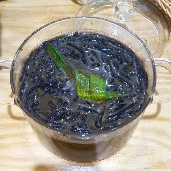 Es cincau santan