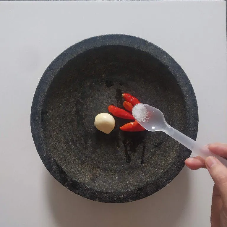 Step 3 Telur Geprek Pedas