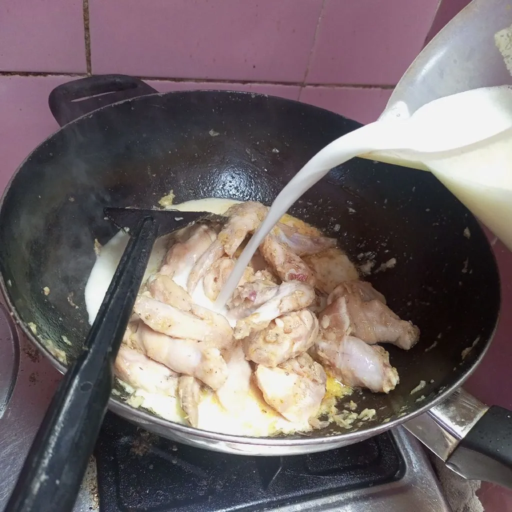 Step 4 Semur Ayam Telur