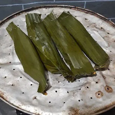 Step 6 Pepes Tongkol Bakar