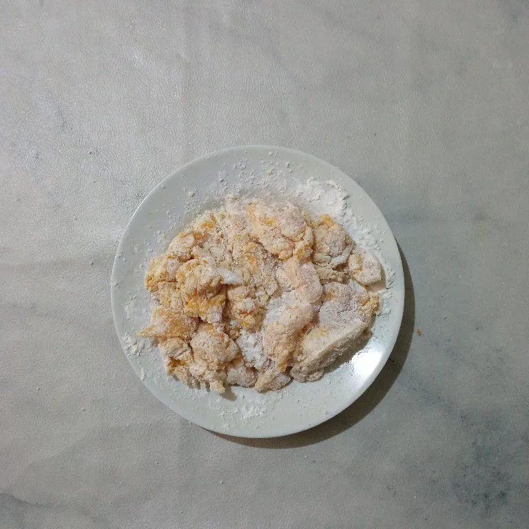Step 2 Fillet Ayam Asam Manis