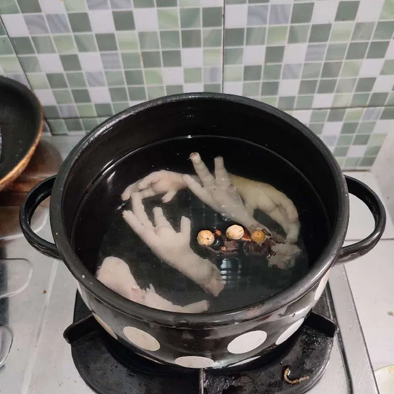 Step 1 Sayur Sop Ceker