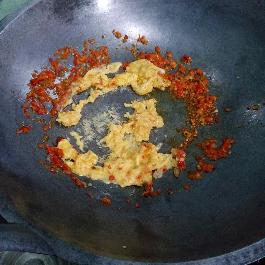 Step 2 Nasi Goreng Pedas Telur
