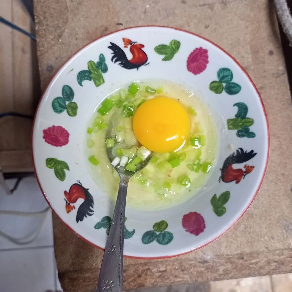 Step 1 Telur Geprek Sambal Bawang