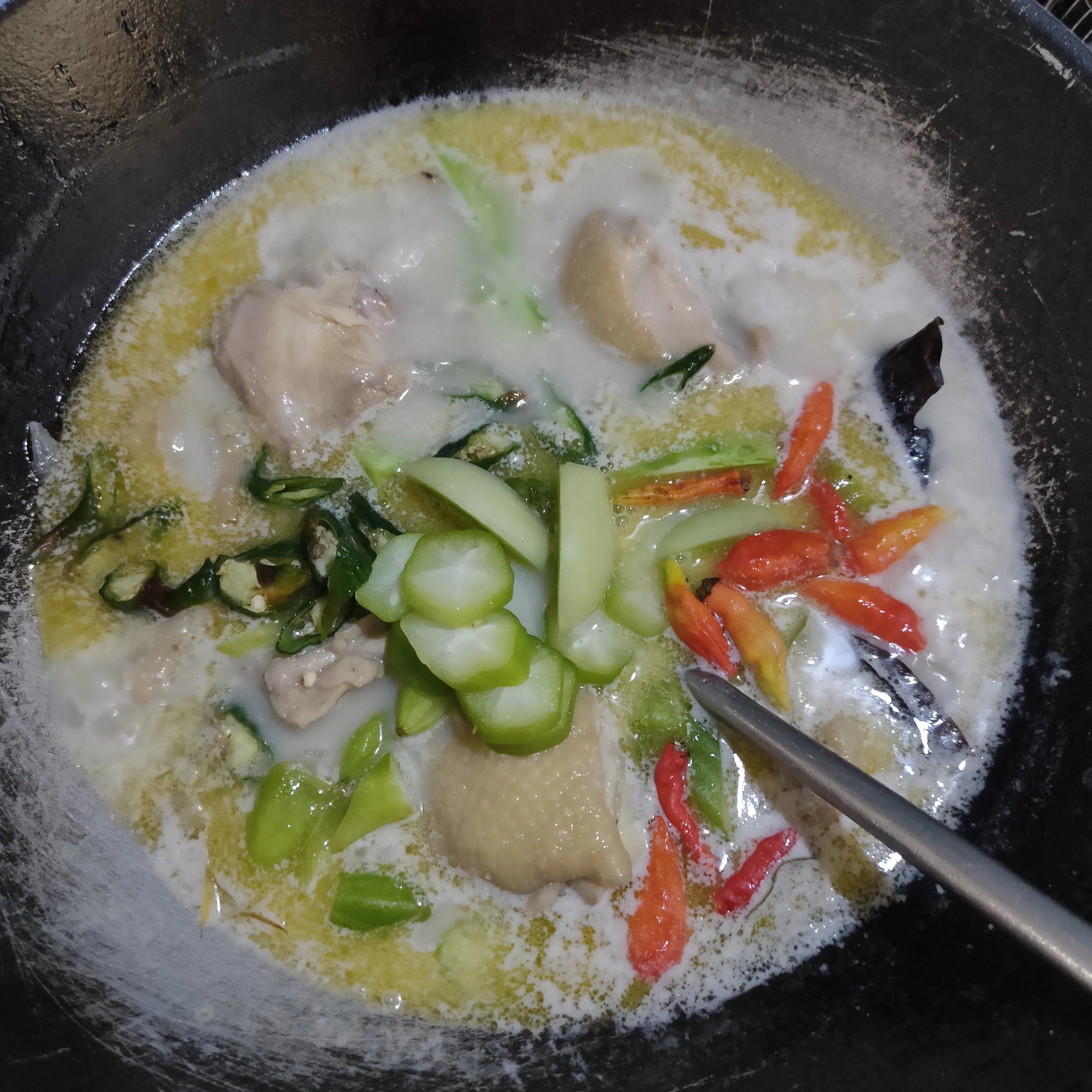 Step 6 Garang Asem Bumbu Iris