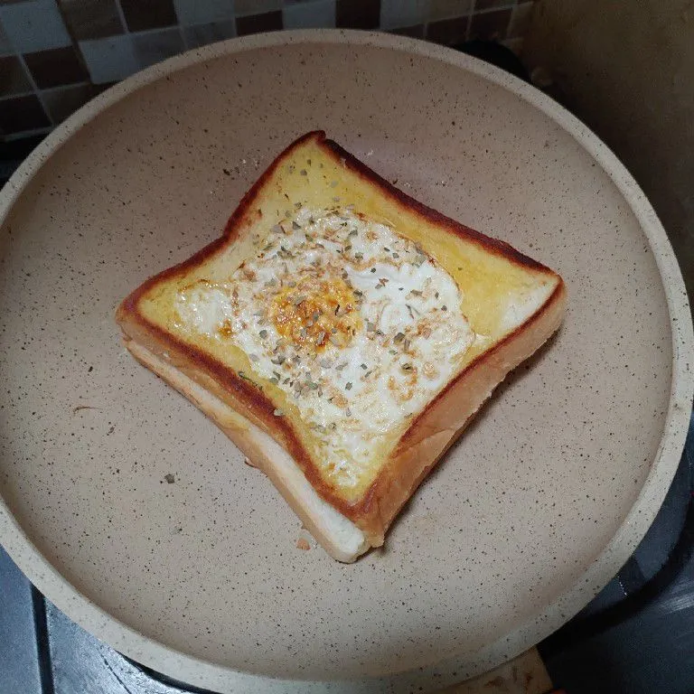Step 6 Roti Isi Telur