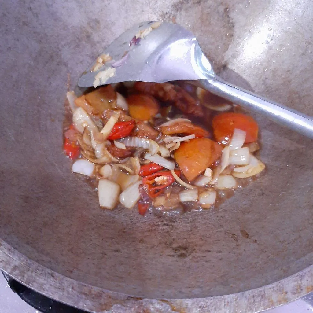 Step 4 Telur Ceplok Masak kecap