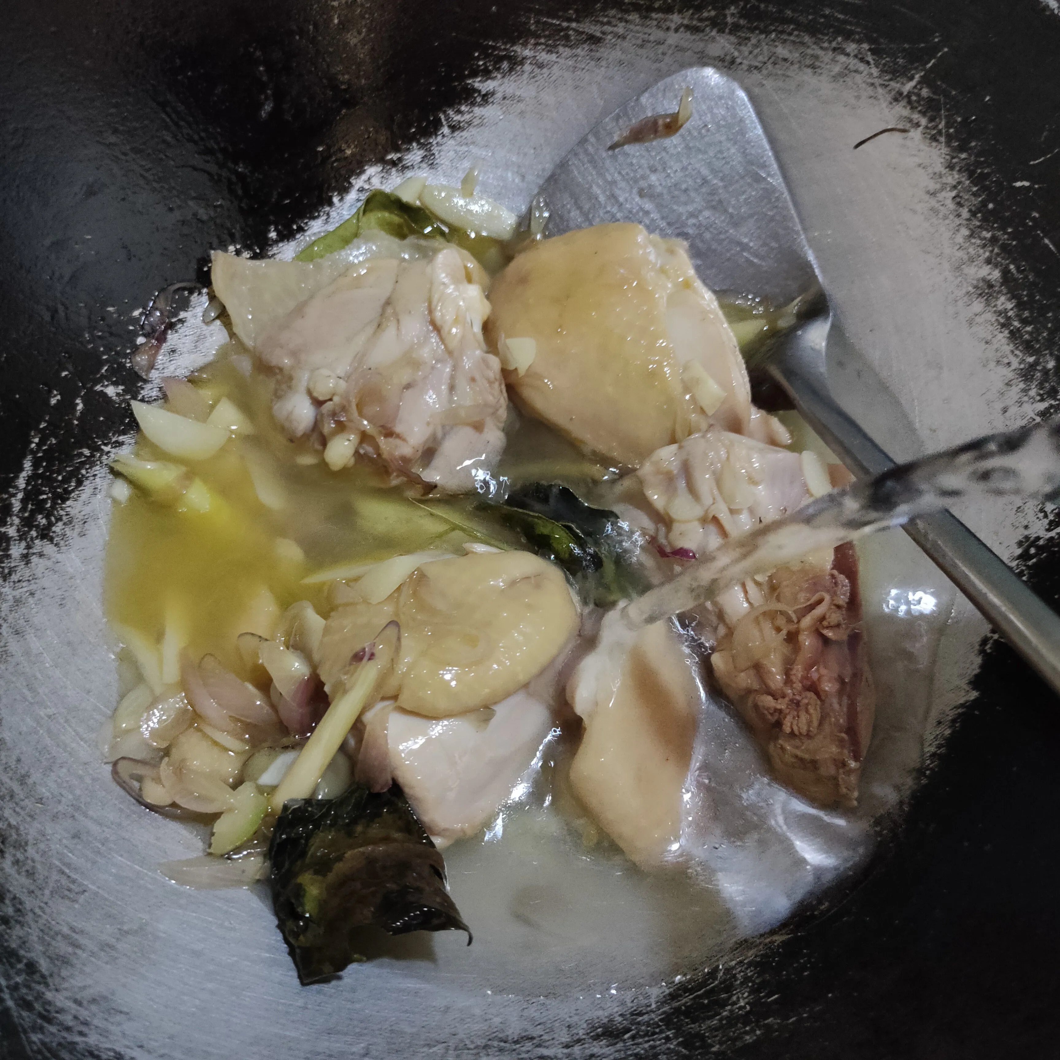 Step 4 Garang Asem Bumbu Iris