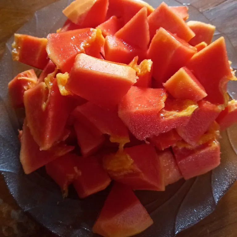 Step 1 Jus Pepaya Strawberry Kurma