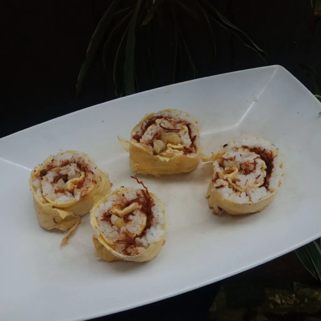 Step 5 Telur Gulung Nasi Abon