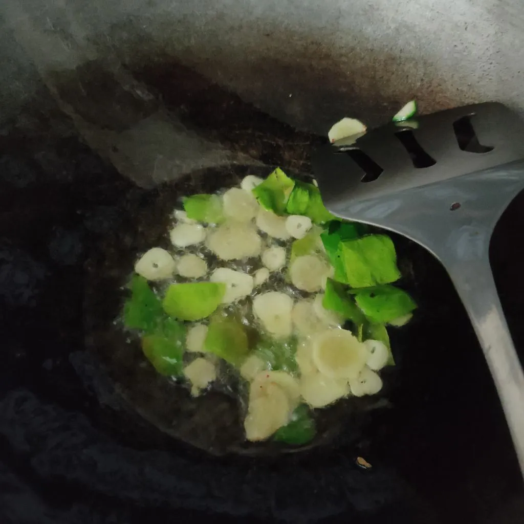 Step 5 Seblak Kering Daun Jeruk