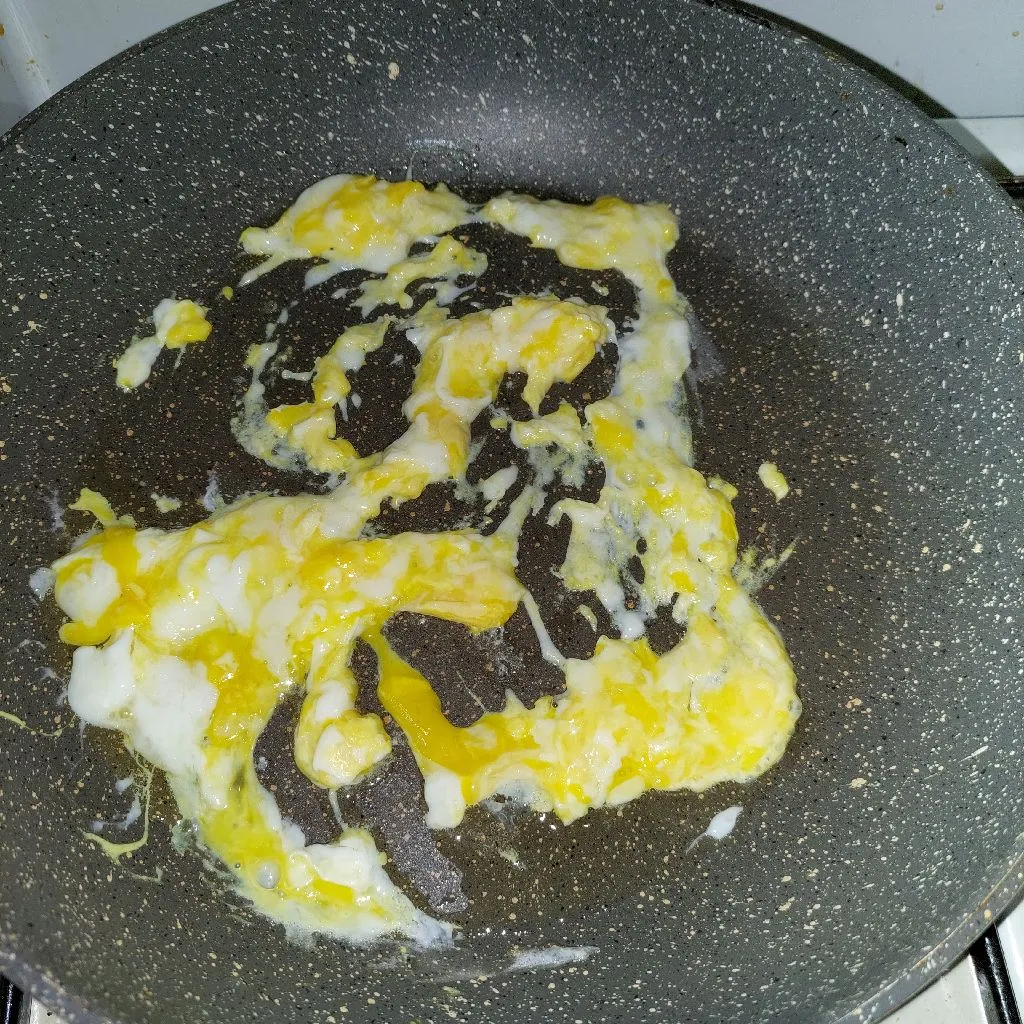 Step 2 Tumis Kubis Telur