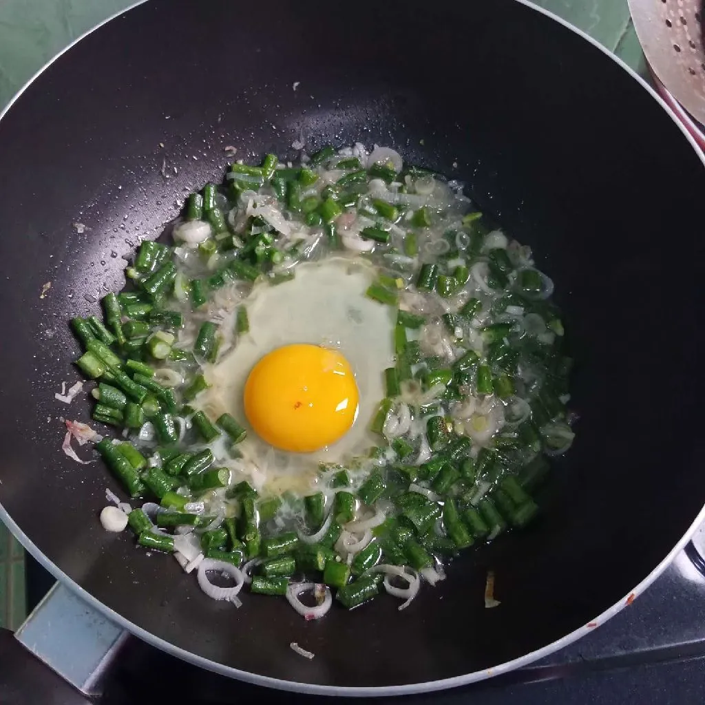 Step 5 Tumis Kacang Panjang Telur