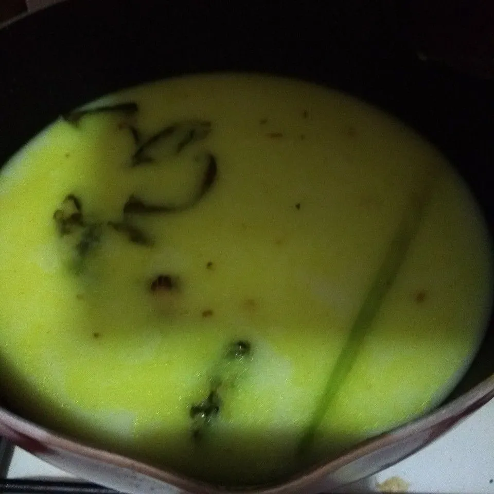 Step 4 Opor Kuning Telur Rebus