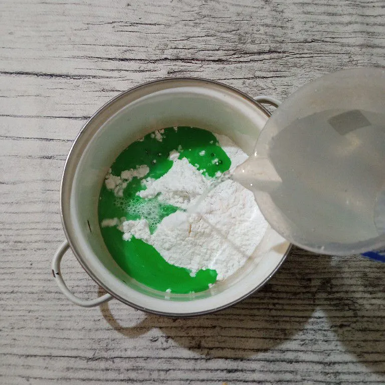 Step 1 Es Cendol Susu Selasih