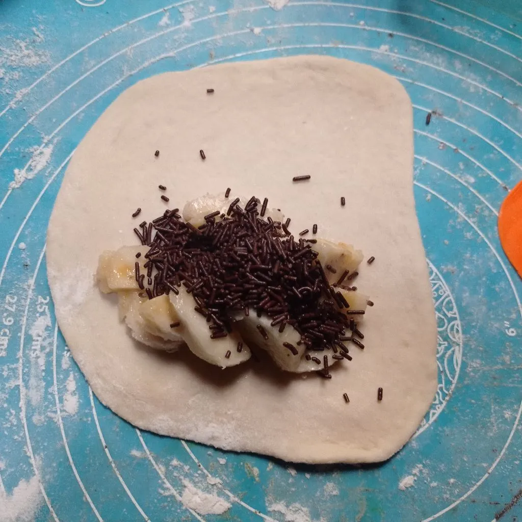 Step 3 Choco Banana Calzone