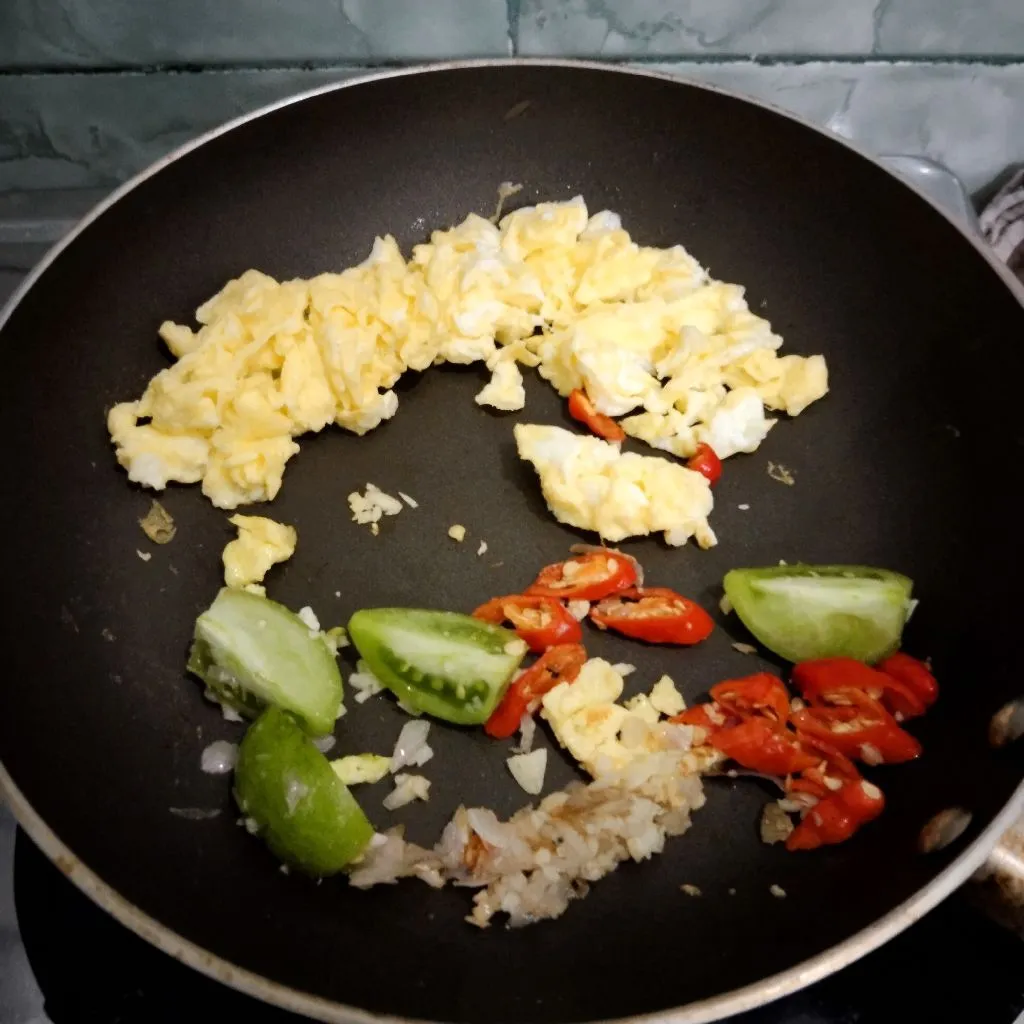 Step 3 Tumis Telur Kubis