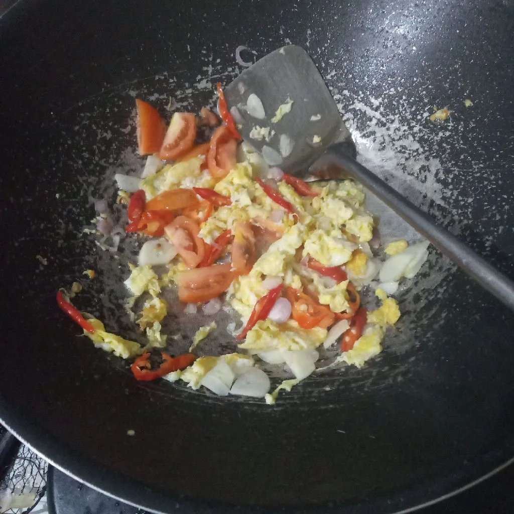 Step 3 Tumis Kubis Telur