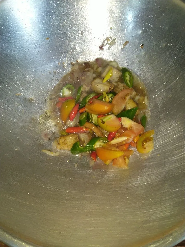 Step 5 Asam Pedas Ikan Asin Jambal Roti