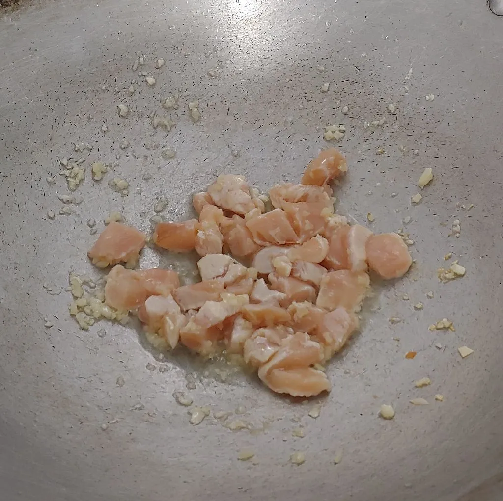 Step 2 Miyeok - Guk ( Sup Rumput Laut )