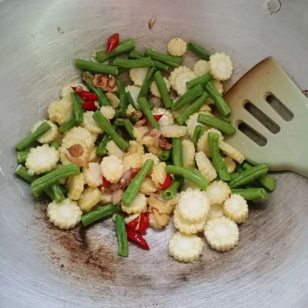 Step 4 Tumis Putren Kacang Panjang
