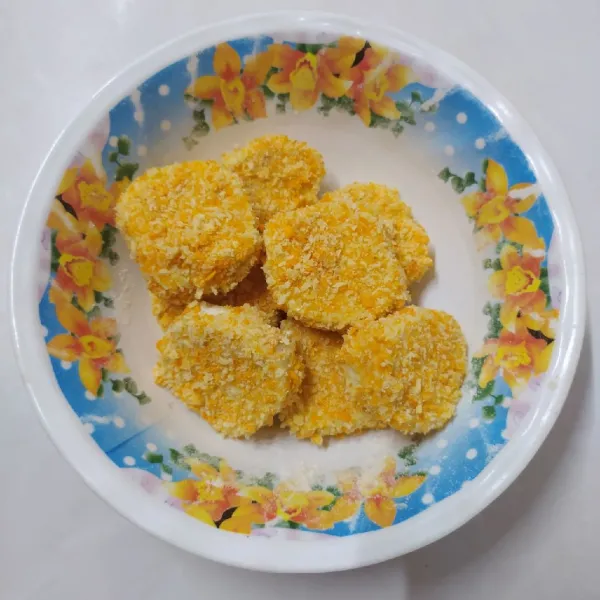Balur dengan tepung panko.