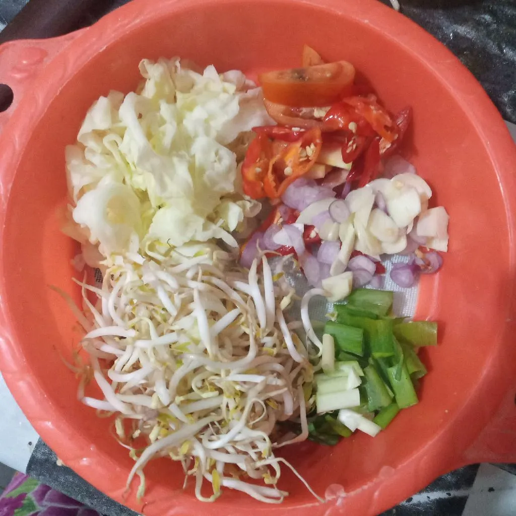 Step 1 Tumis Kubis Telur