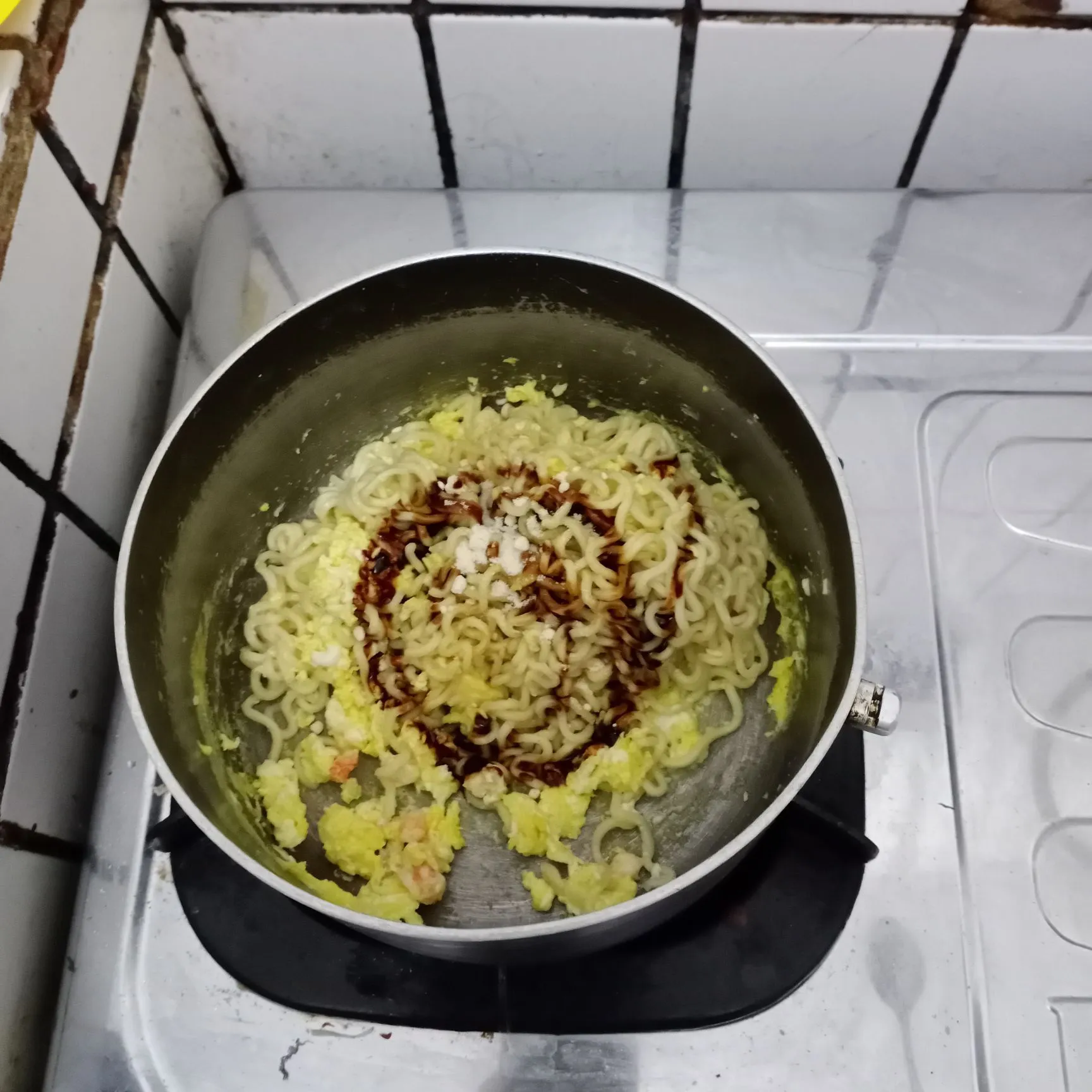 Step 4 Mie Goreng Ayam Udang