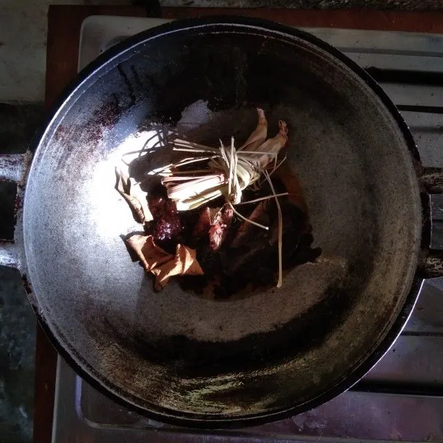 Step 3 Rawon Tahu