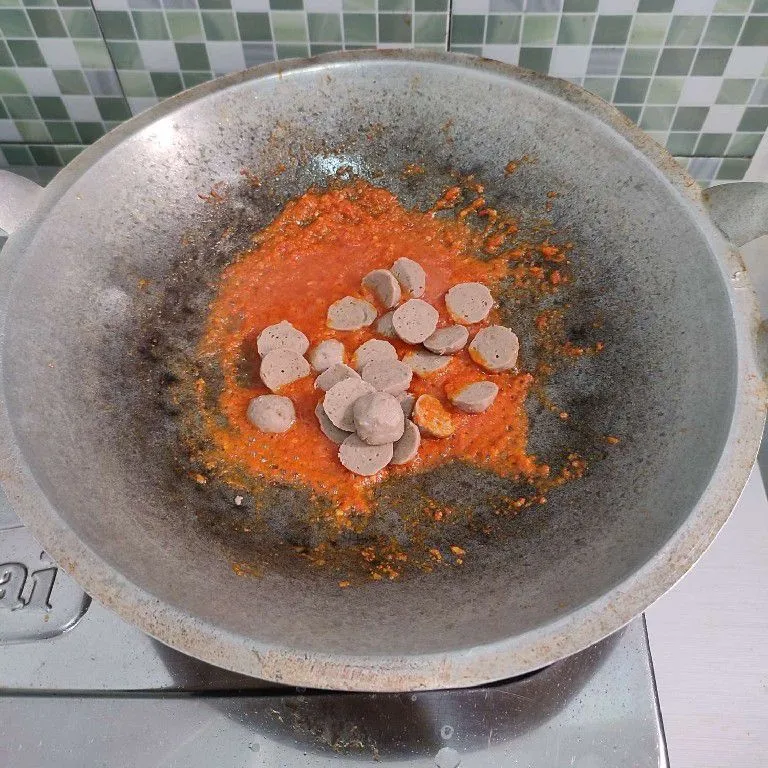 Step 3 Spaghetti Goreng Bakso Bumbu Merah