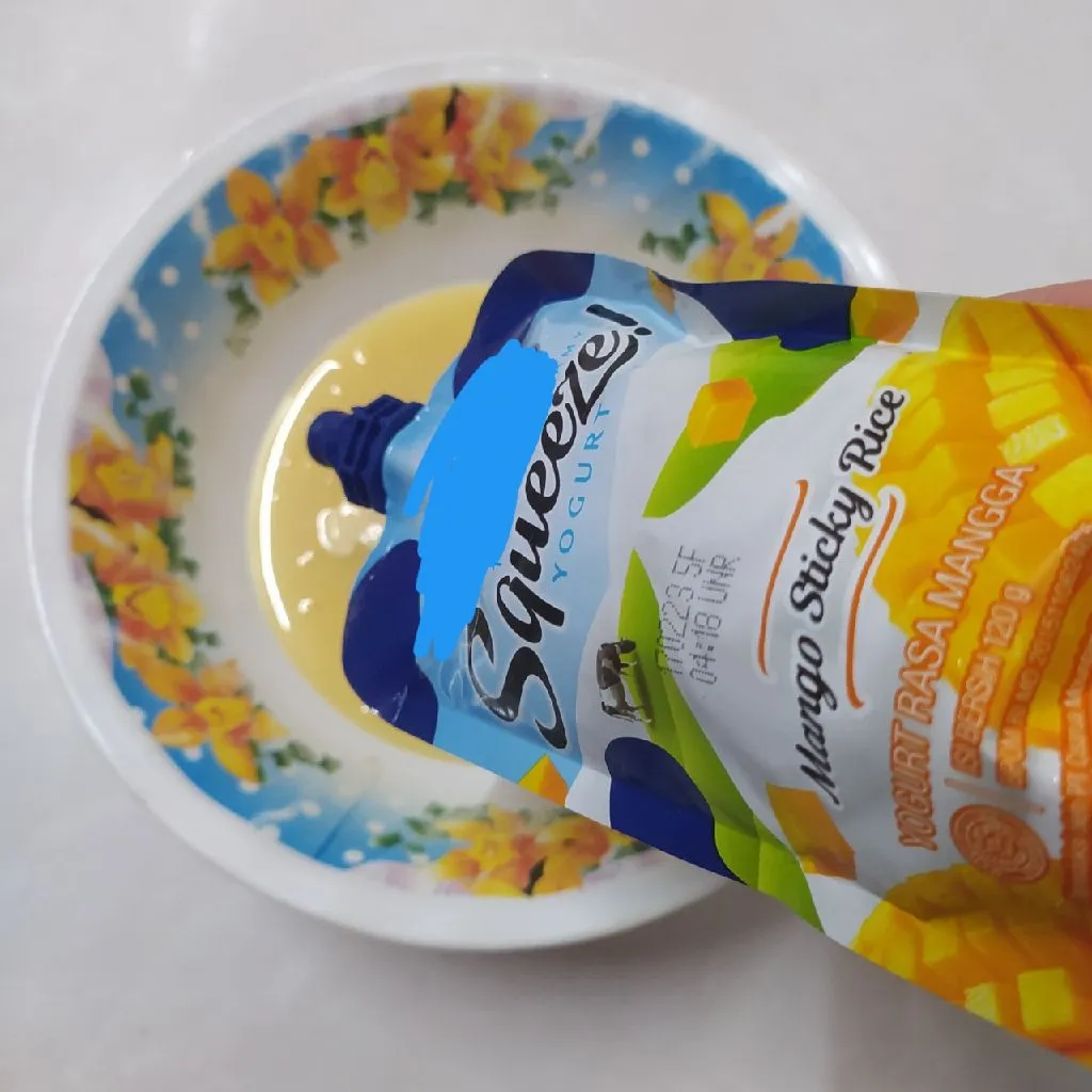 Step 2 Salad Buah Creamy Yogurt Mangga