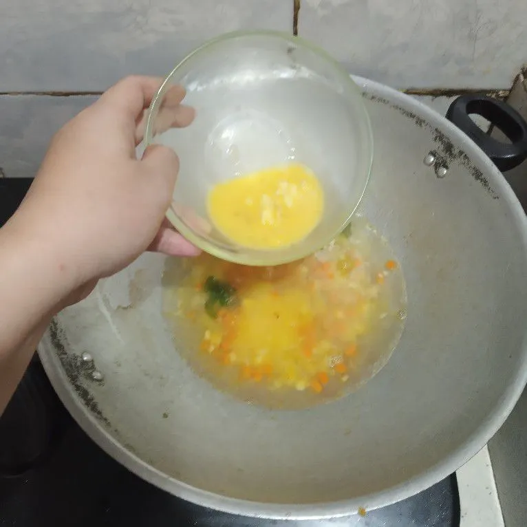 Step 4 Sup Telur Sayuran