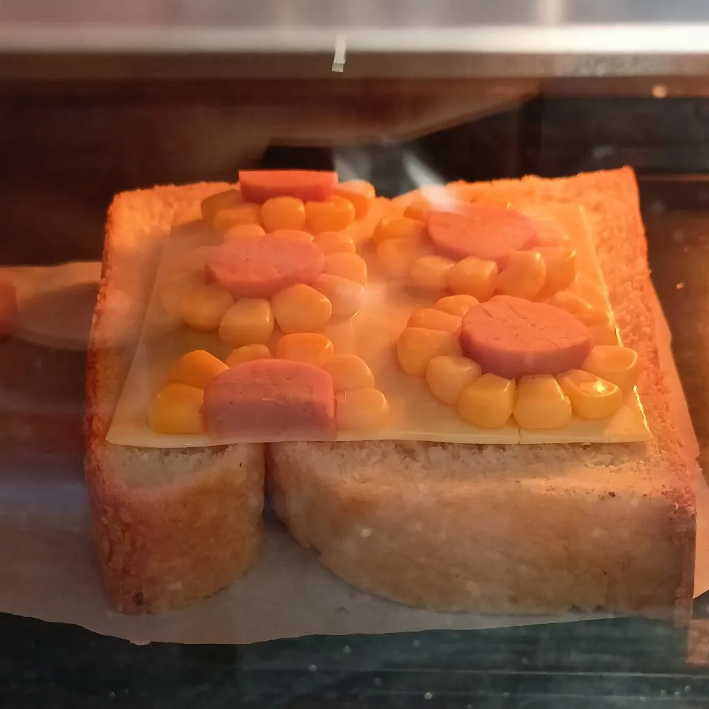 Step 4 Sun Flower Toast