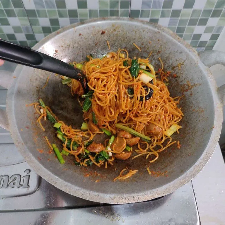 Step 9 Spaghetti Goreng Bakso Bumbu Merah