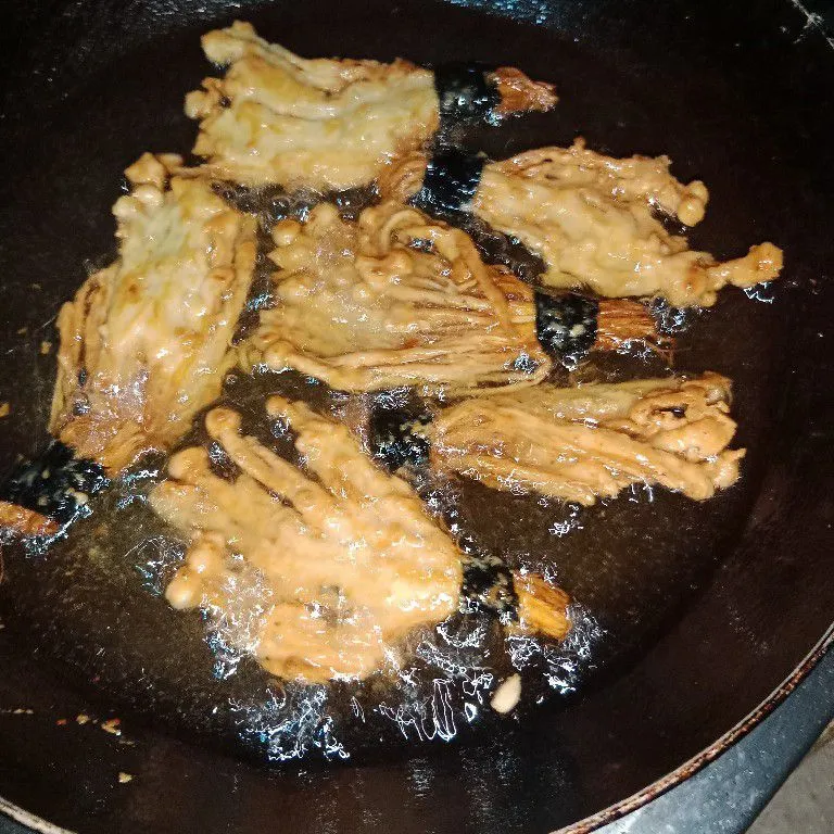 Step 8 Crispy Enoki Mushroom