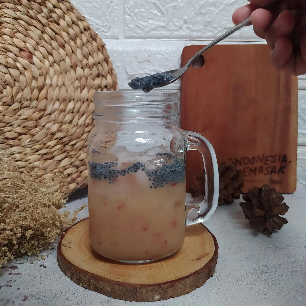 Step 4 Jus Apel Timun Serut